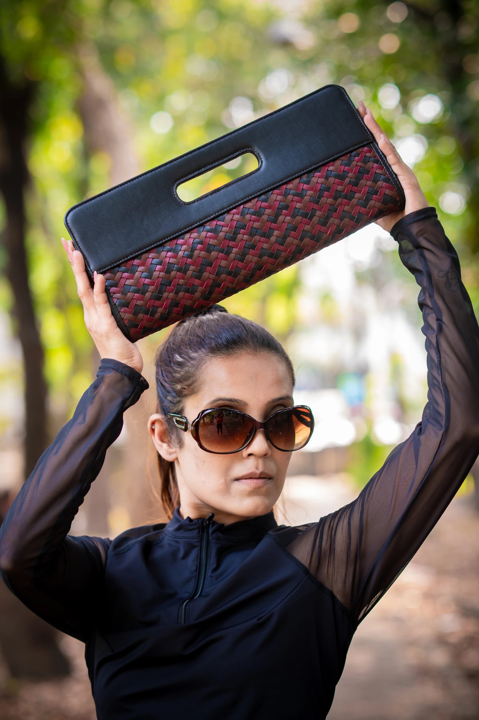 NOCTRA LUXE CLUTCH